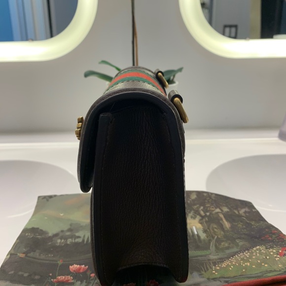 New never used Gucci crossbody purse - Picture 5 of 8